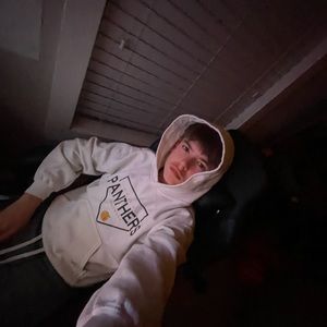 Meet your Posher, Cooper